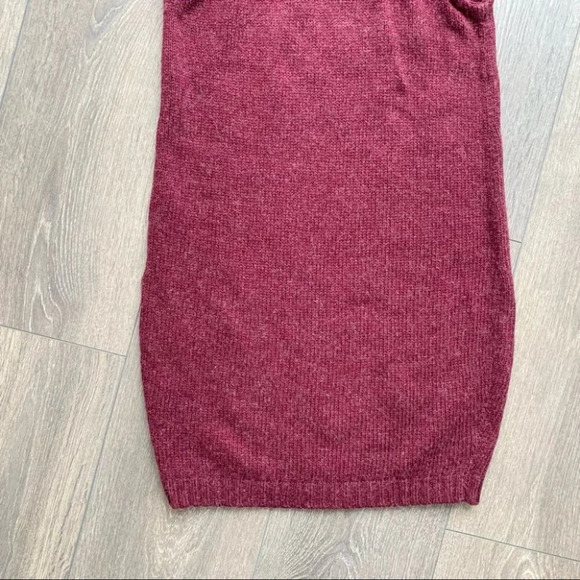 FREE PEOPLE One Teaspoon Turtleneck Knit Sweater Dress Buckle detail Burgundy - Picture 11 of 14